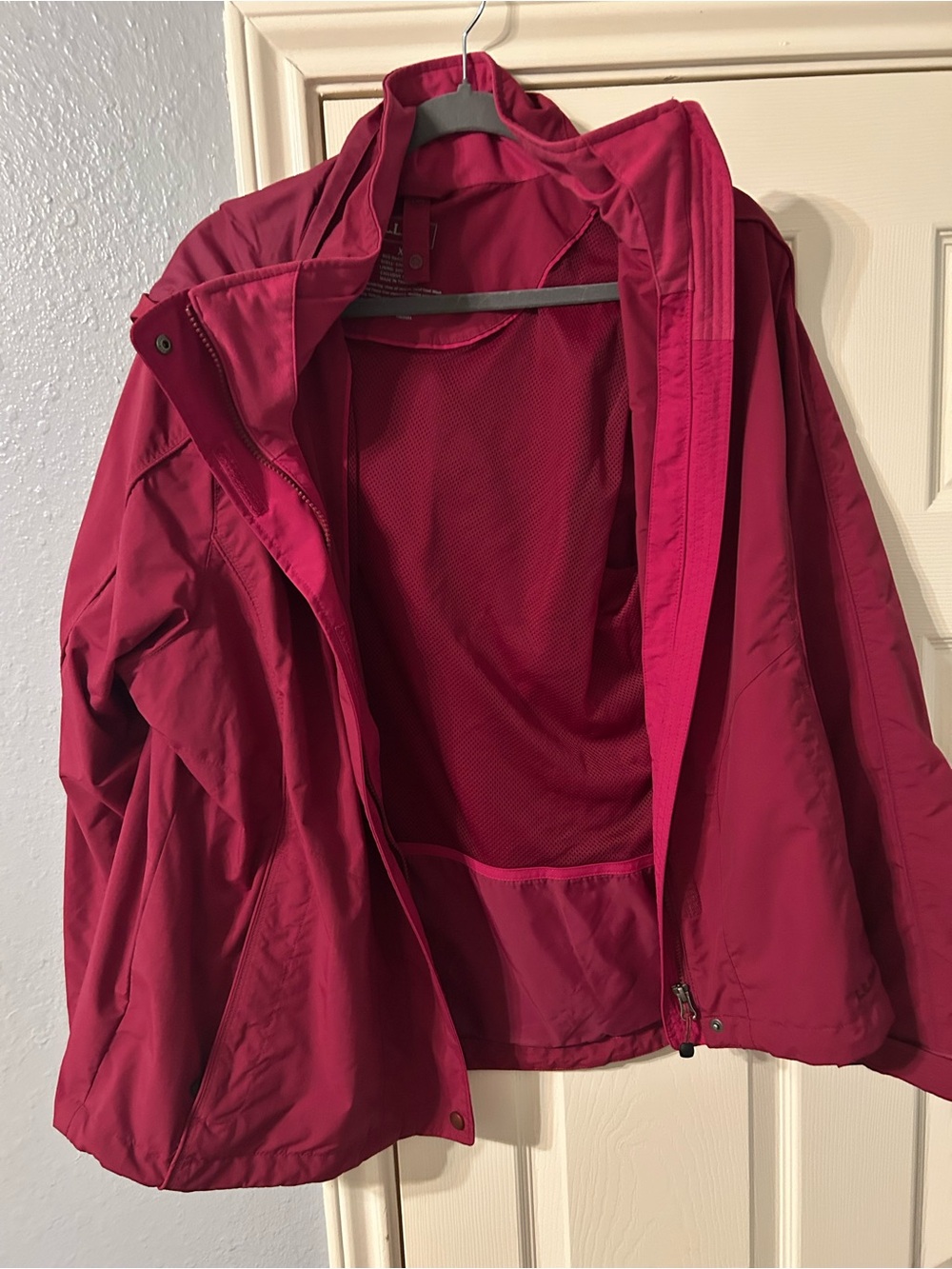 L.L. Bean Women's Ski Jacket - Deep Raspberry